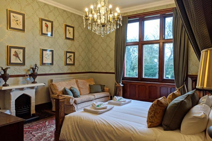 Huntsham Court Hotel ภายนอก รูปภาพ